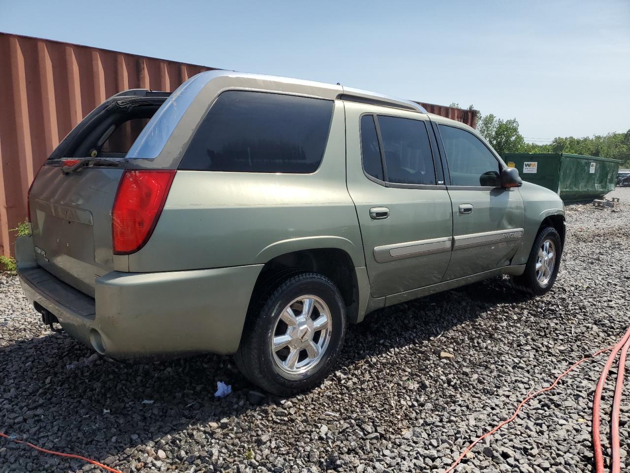 2004 GMC ENVOY XUV photo 3