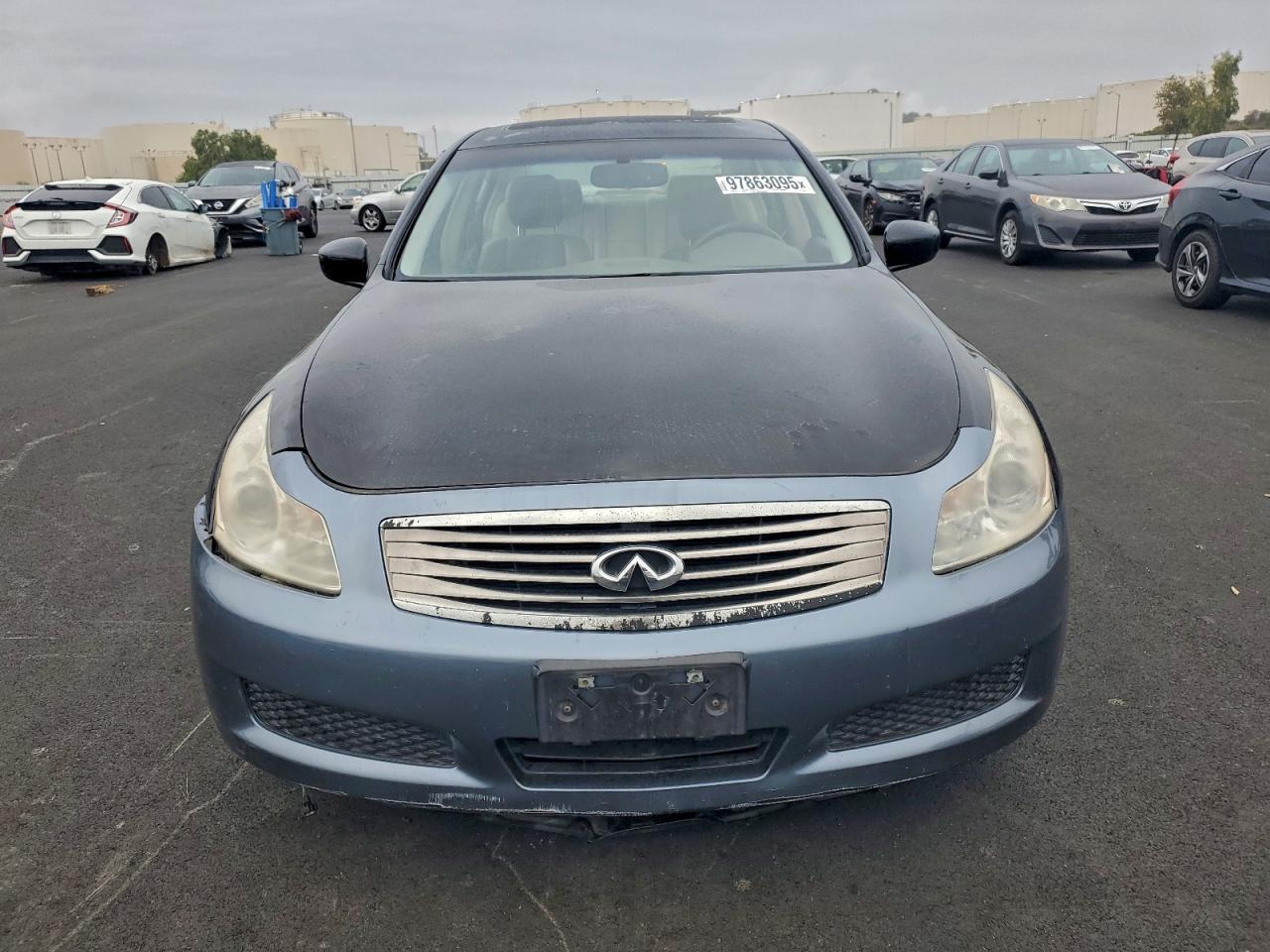 2013 INFINITI G37 BASE photo 5