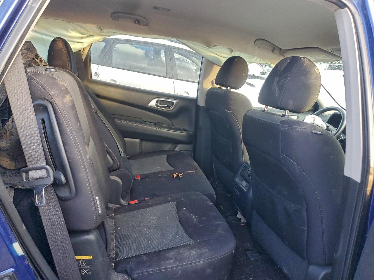 2020 NISSAN PATHFINDER SV photo 11
