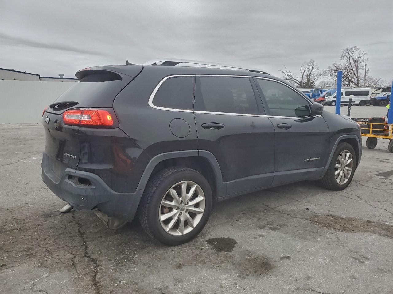 2016 JEEP CHEROKEE LIMITED photo 3