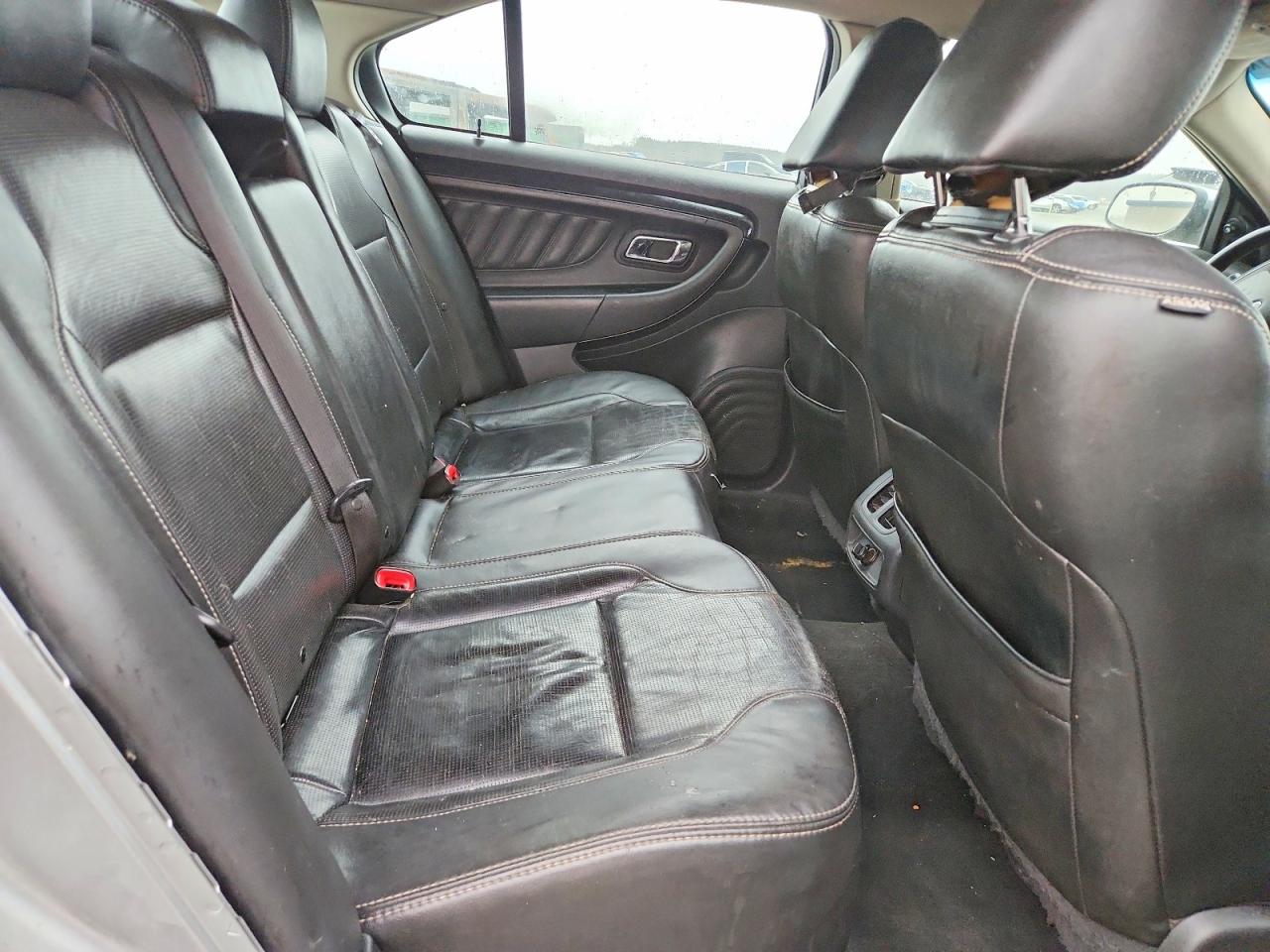 2010 FORD TAURUS LIMITED photo 10
