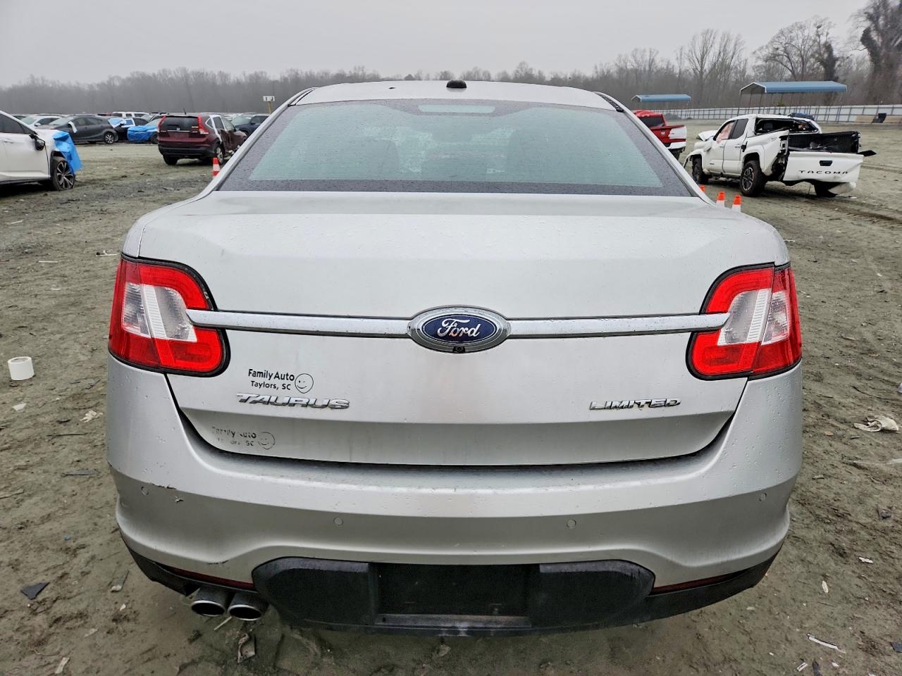 2010 FORD TAURUS LIMITED photo 6