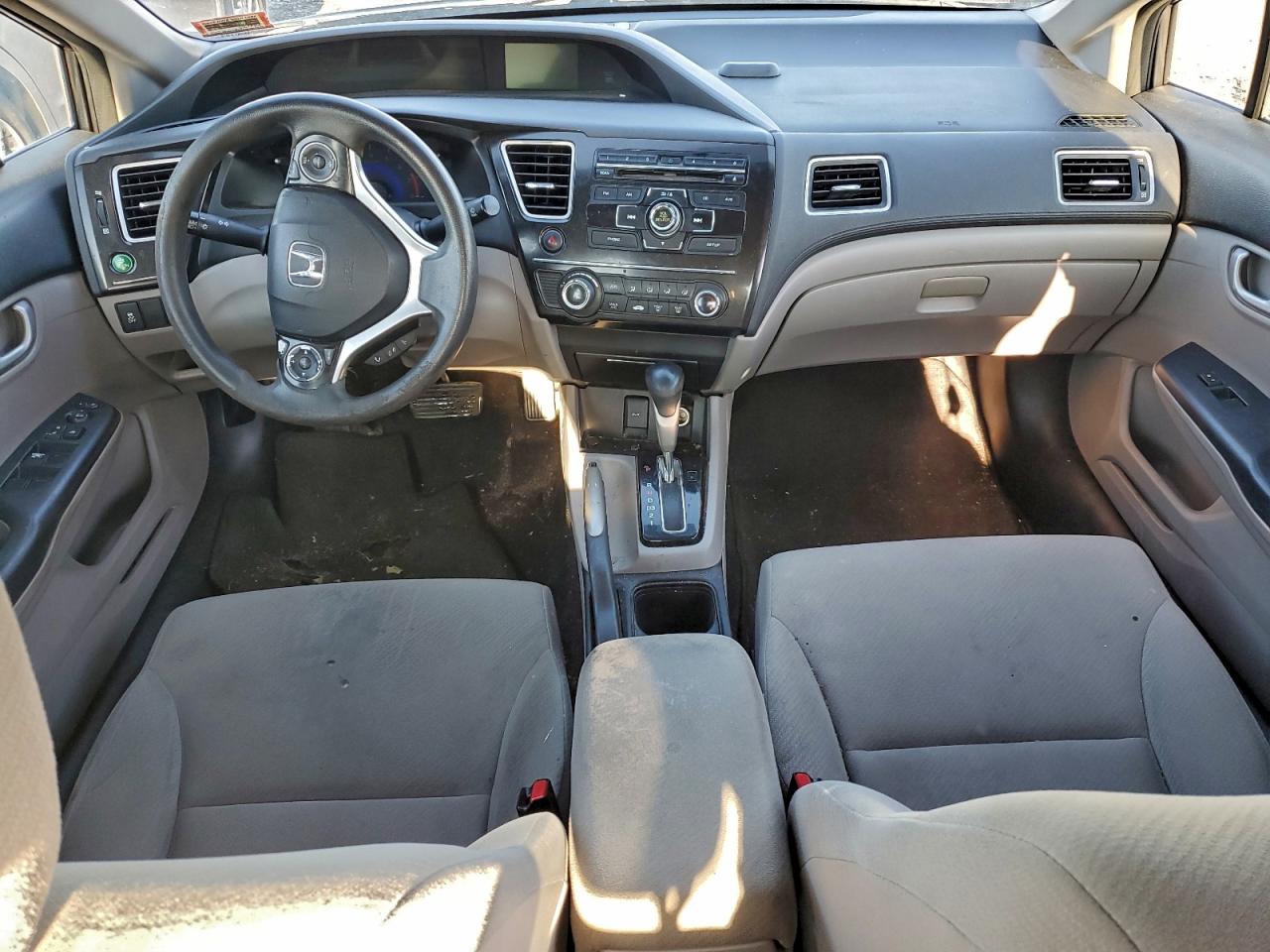 2013 HONDA CIVIC LX photo 8