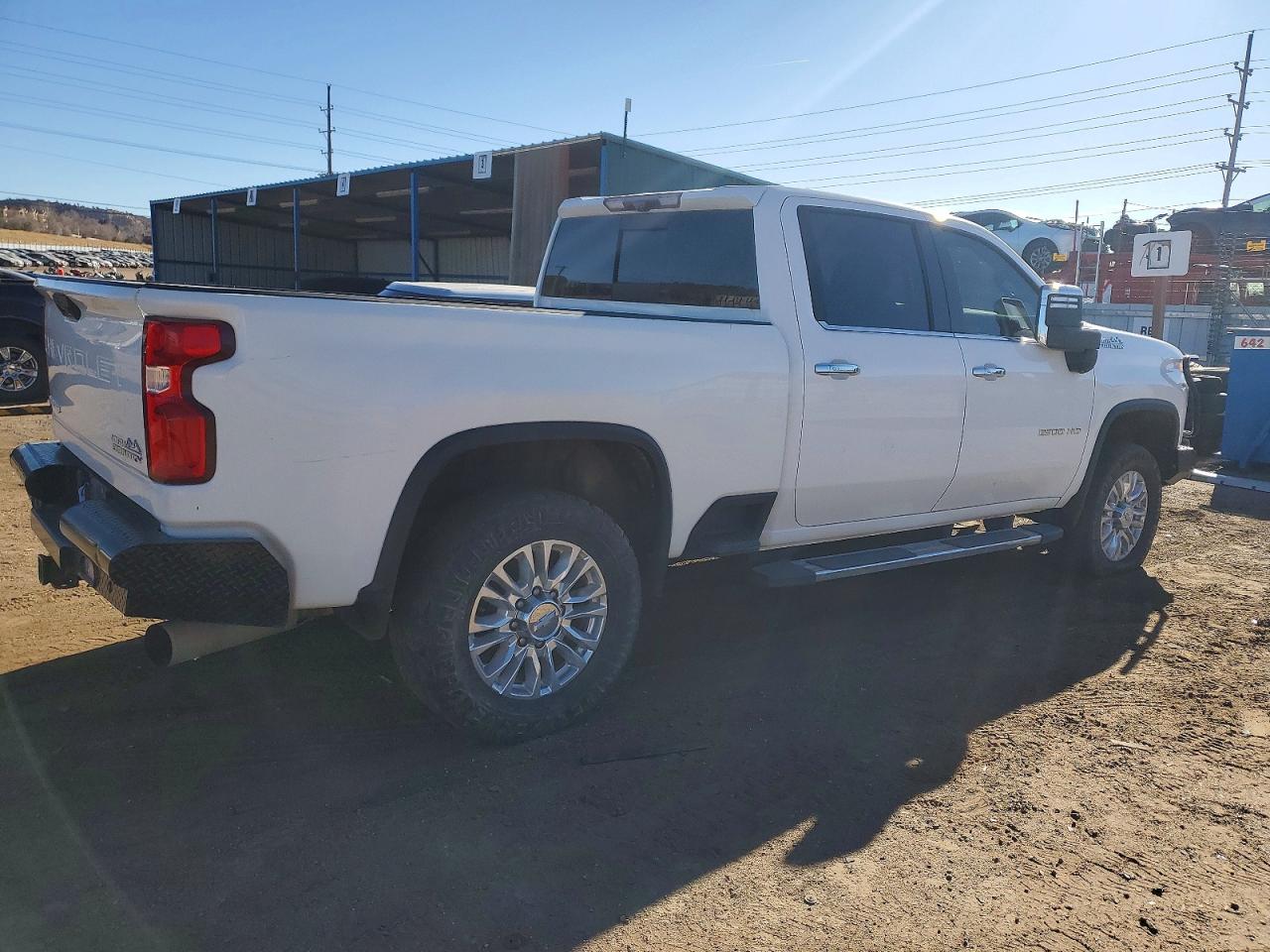 2020 CHEVROLET SILVERADO K2500 HIGH COUNTRY photo 3