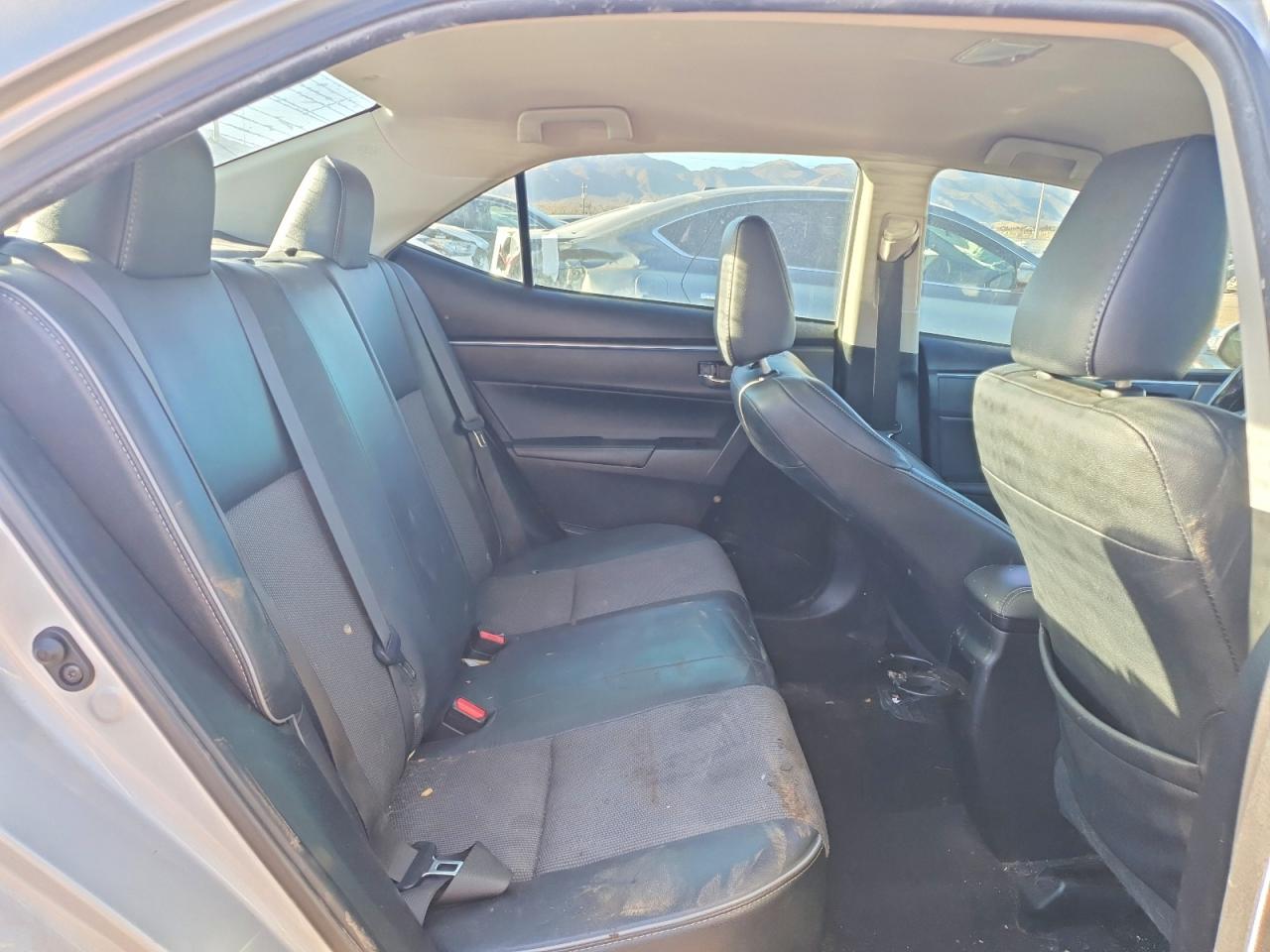 2014 TOYOTA COROLLA S PLUS photo 10