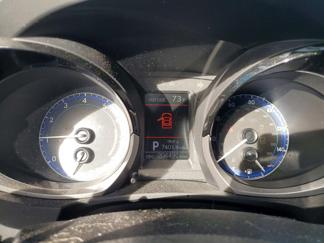 2014 TOYOTA COROLLA S PLUS photo 9