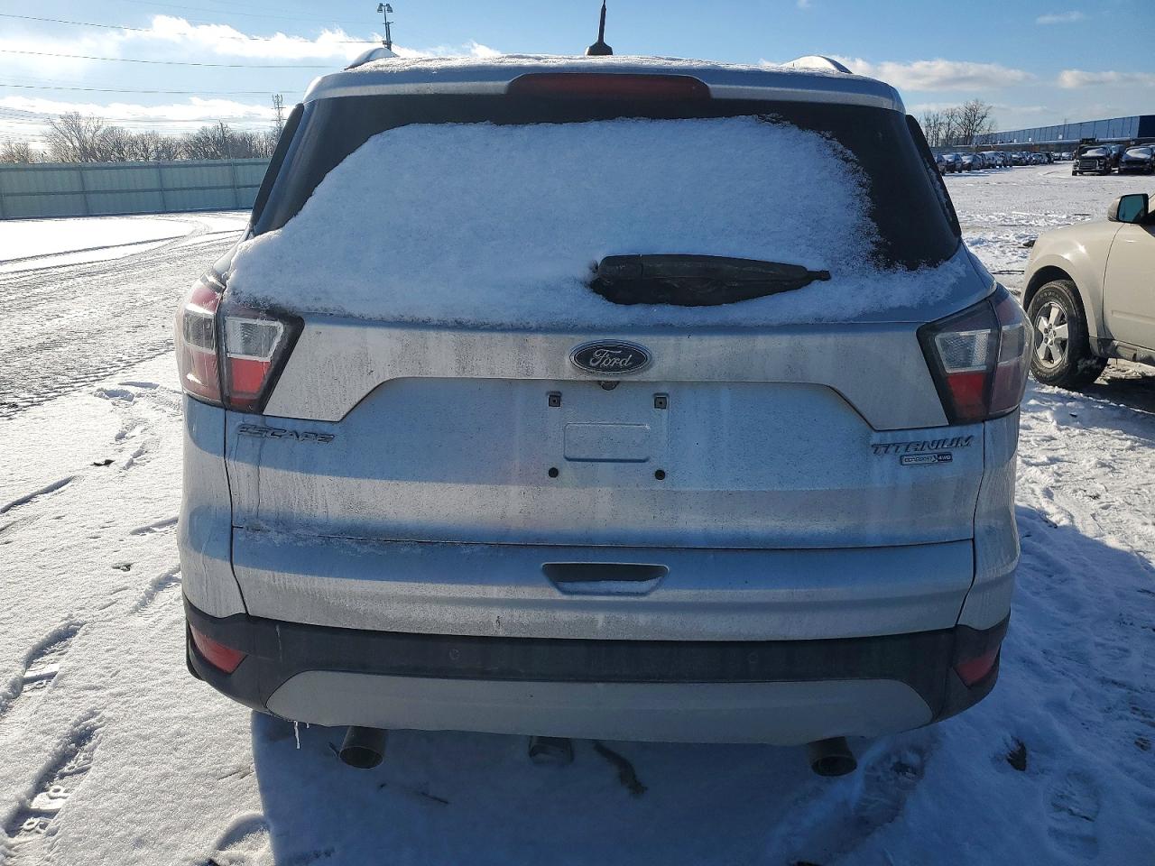 2017 FORD ESCAPE TITANIUM photo 6