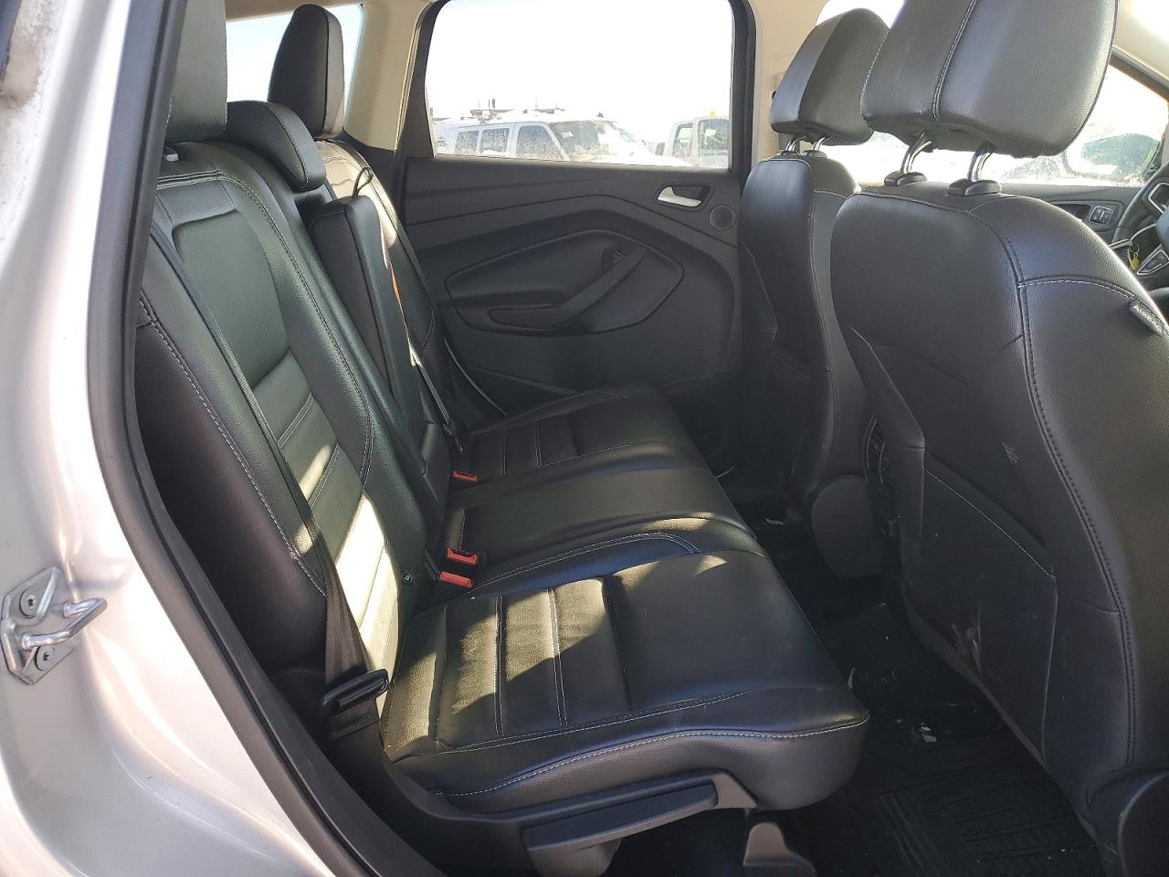 2017 FORD ESCAPE TITANIUM photo 11