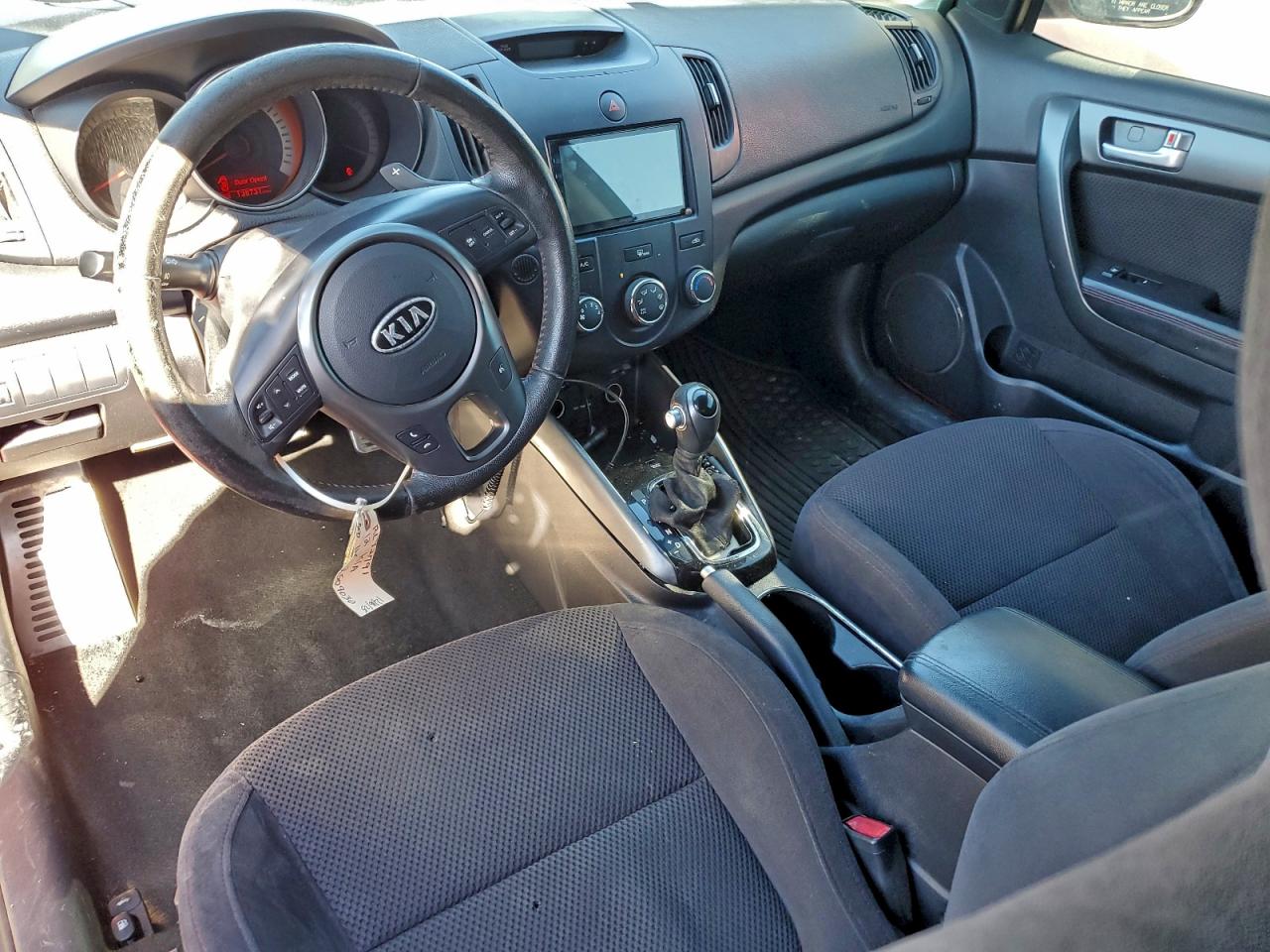 2012 KIA FORTE SX photo 8