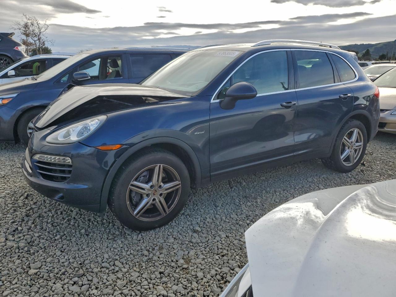 2013 PORSCHE CAYENNE