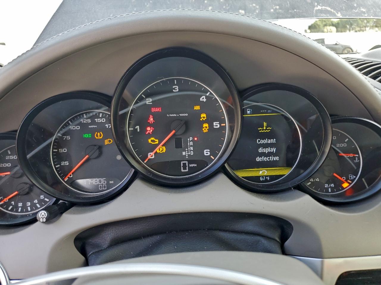 2013 PORSCHE CAYENNE photo 9