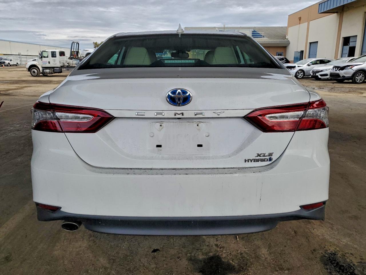 2019 TOYOTA CAMRY HYBRID photo 6