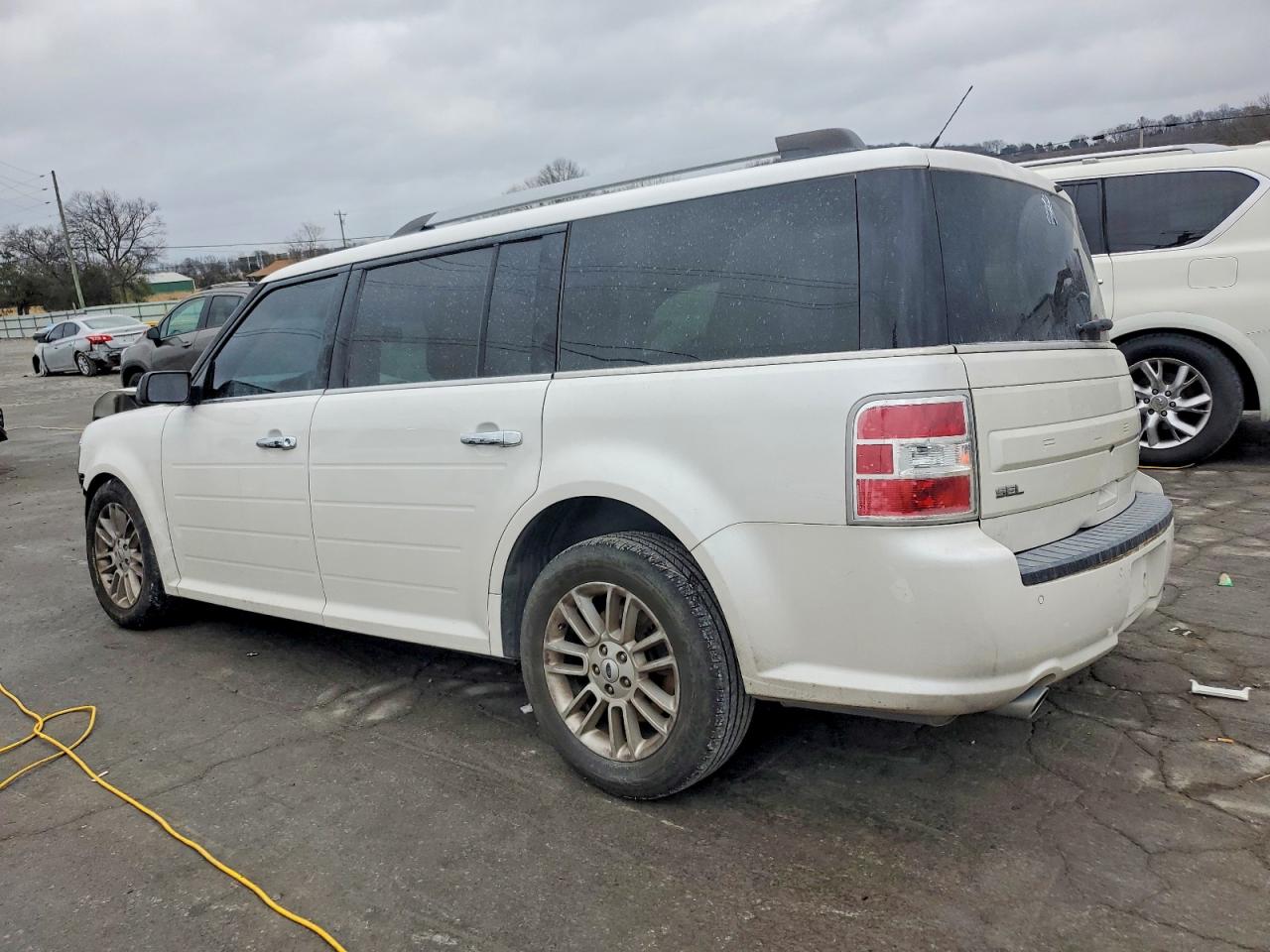 2016 FORD FLEX SEL photo 2