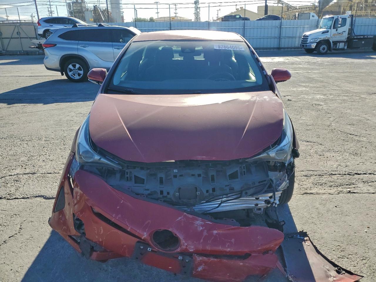 2018 TOYOTA PRIUS photo 5