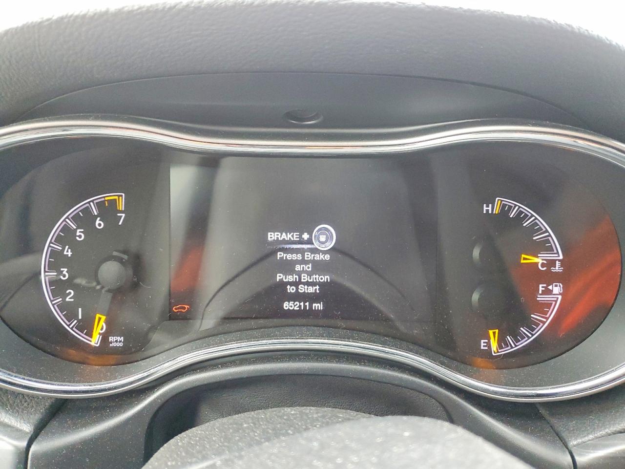 2019 JEEP GRAND CHEROKEE LAREDO photo 9