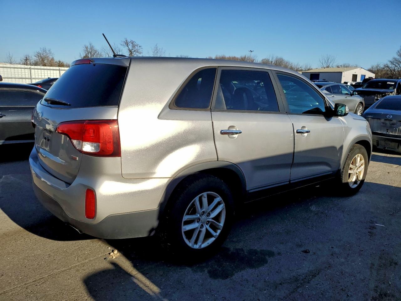 2014 KIA SORENTO LX photo 7