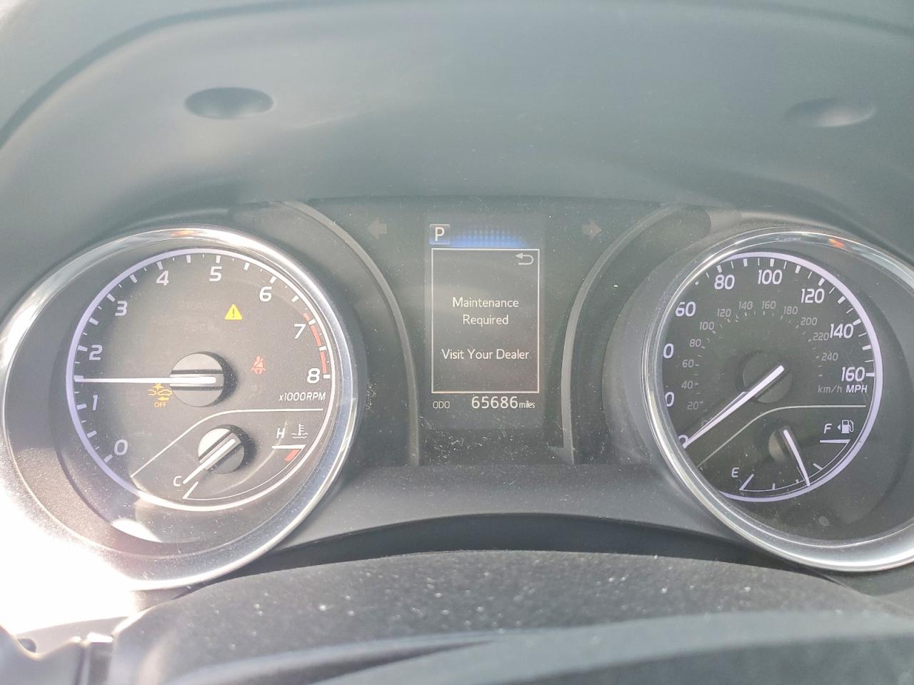 2019 TOYOTA CAMRY L photo 9