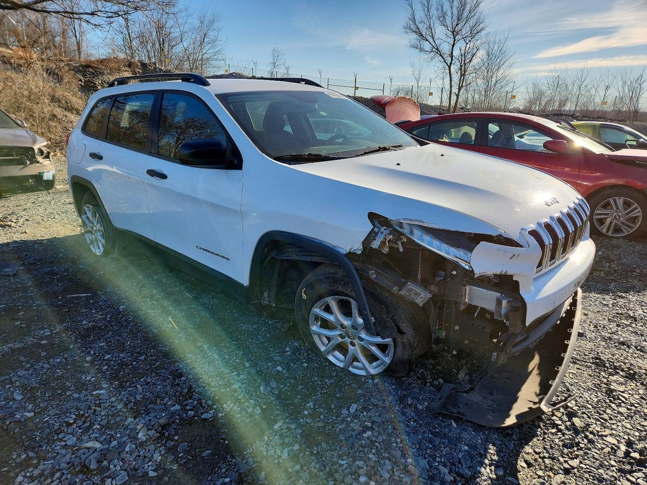 2016 JEEP CHEROKEE SPORT photo 4