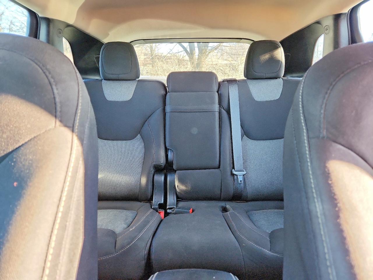 2016 JEEP CHEROKEE SPORT photo 10