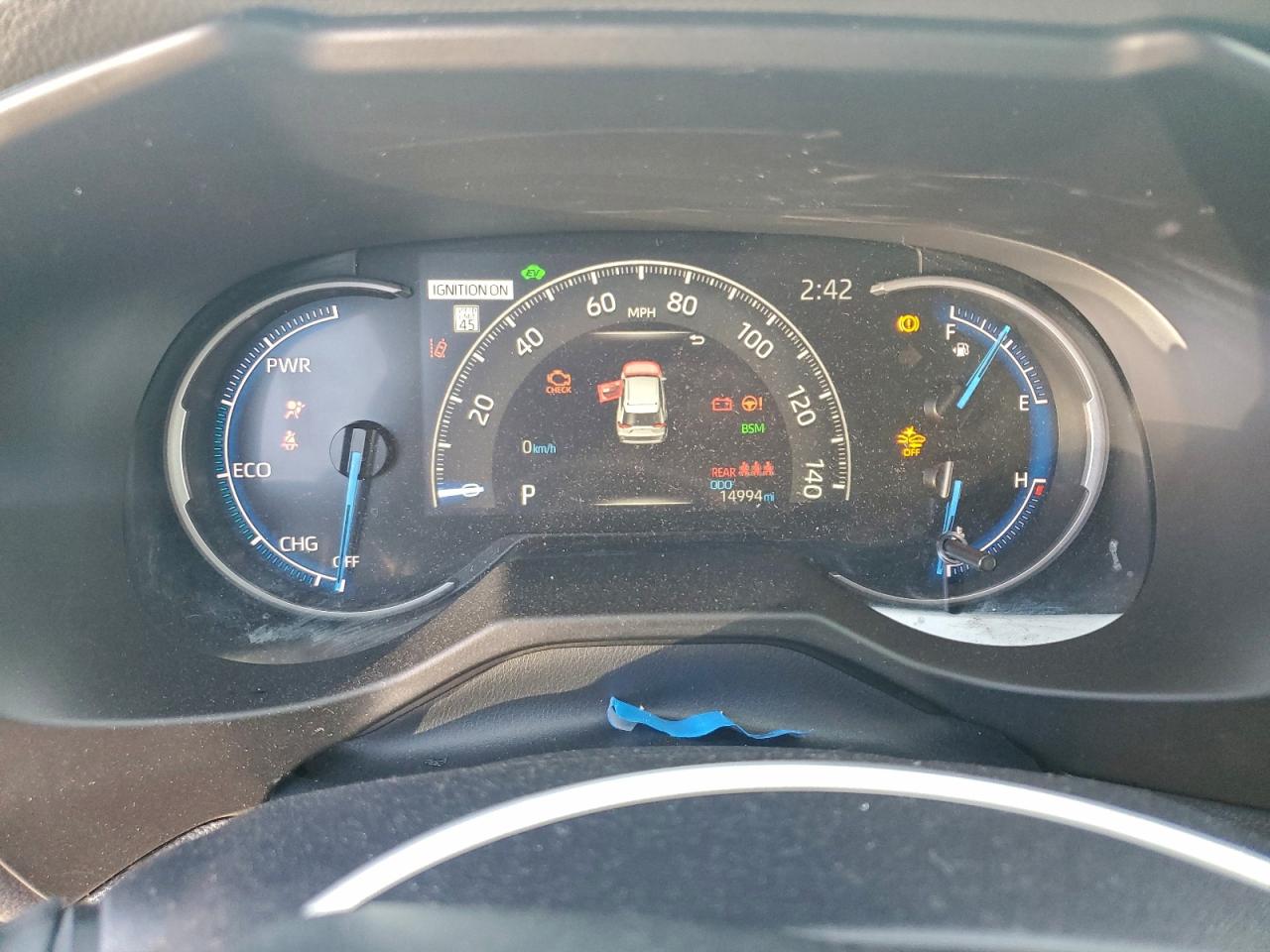2024 TOYOTA RAV4 XSE photo 9