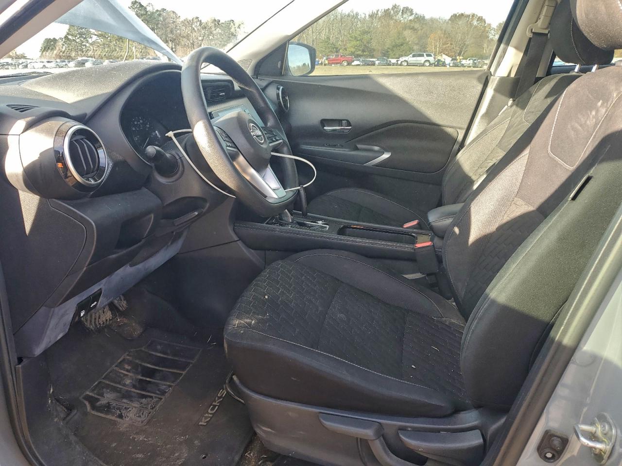 2022 NISSAN KICKS SV photo 7