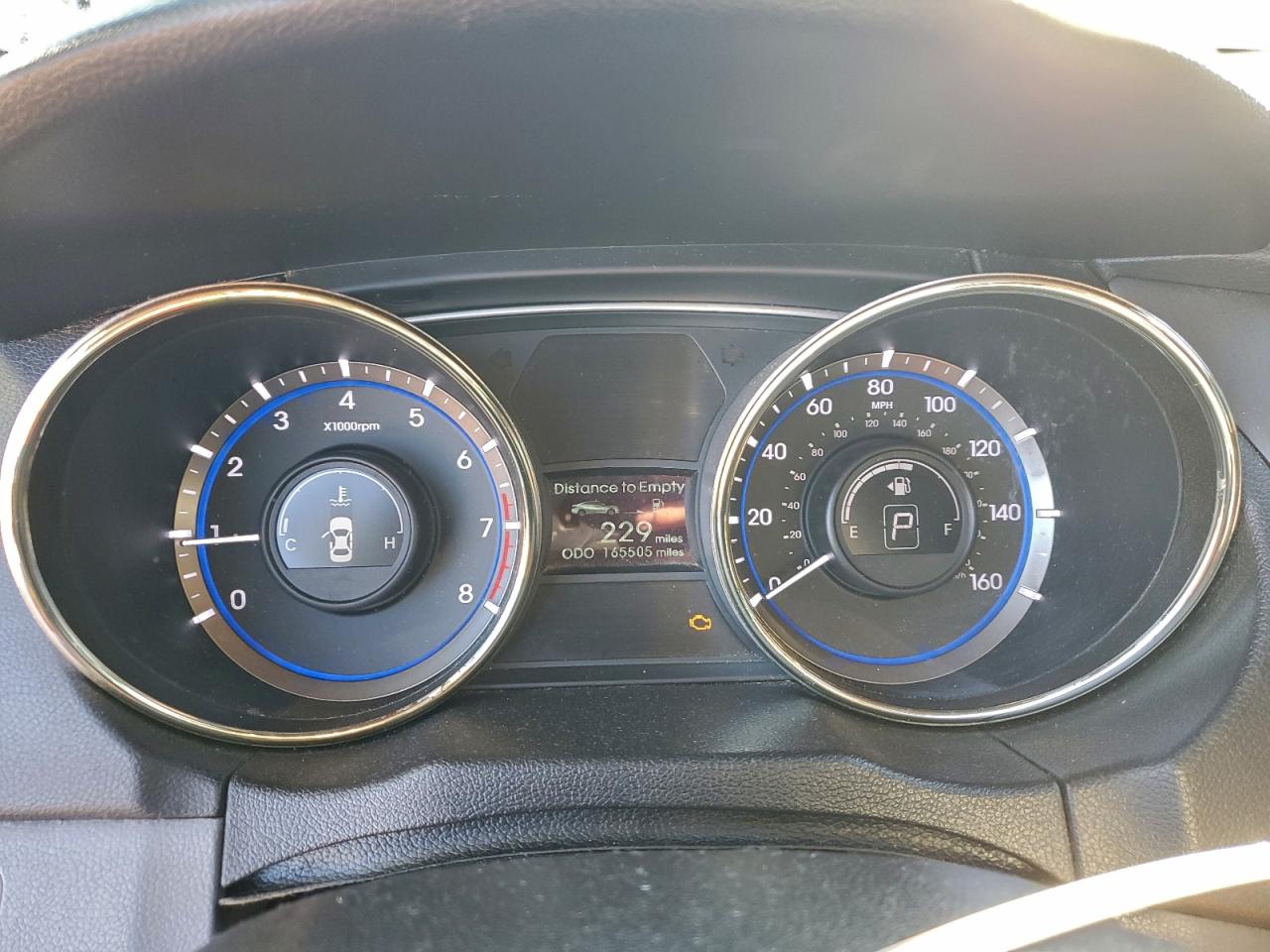 2013 HYUNDAI SONATA SE photo 9