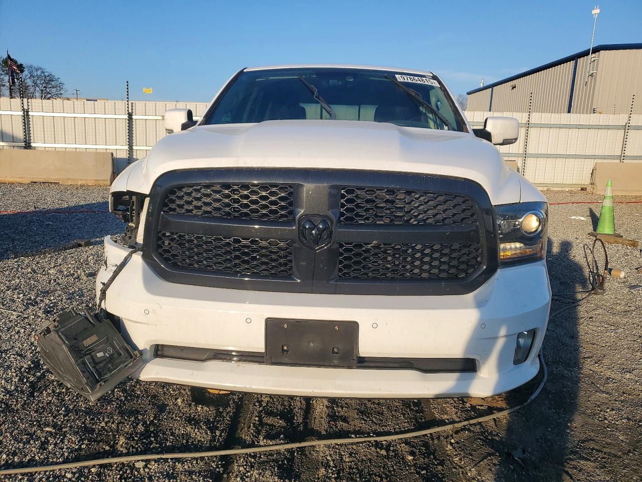 2018 RAM 1500 SPORT photo 5
