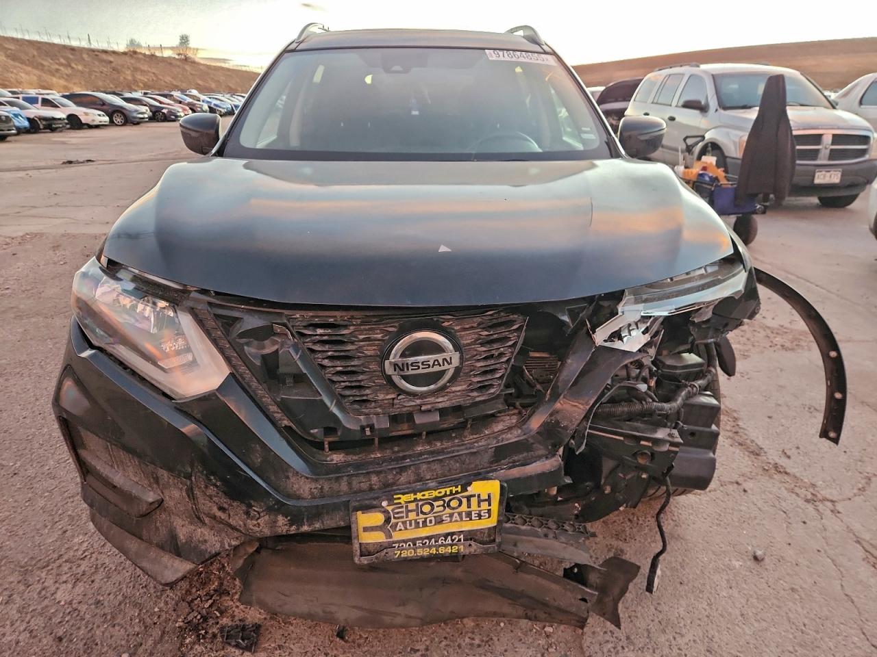 2020 NISSAN ROGUE S photo 5