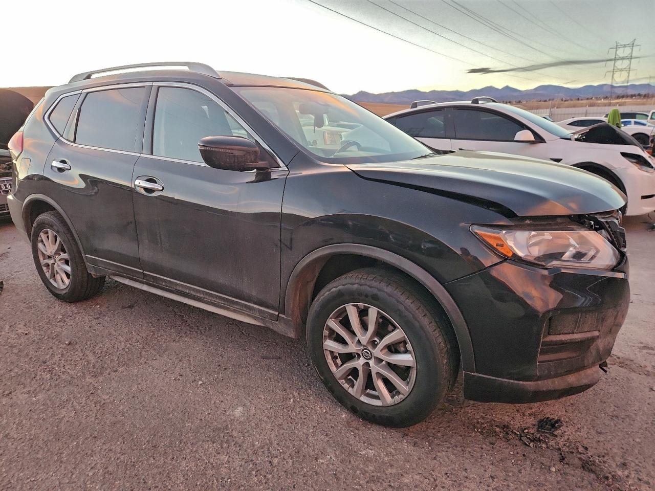 2020 NISSAN ROGUE S photo 4
