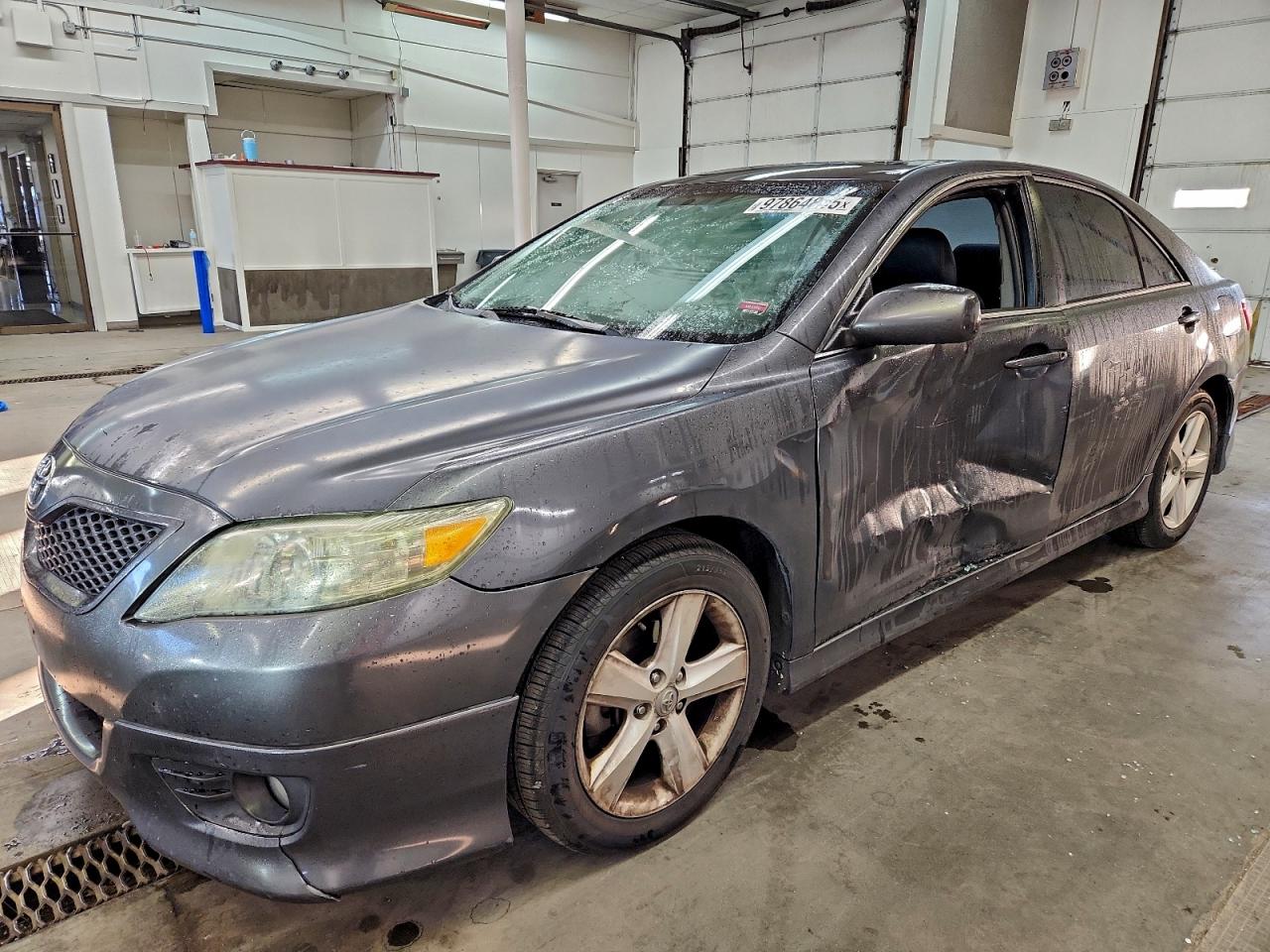 2010 TOYOTA CAMRY