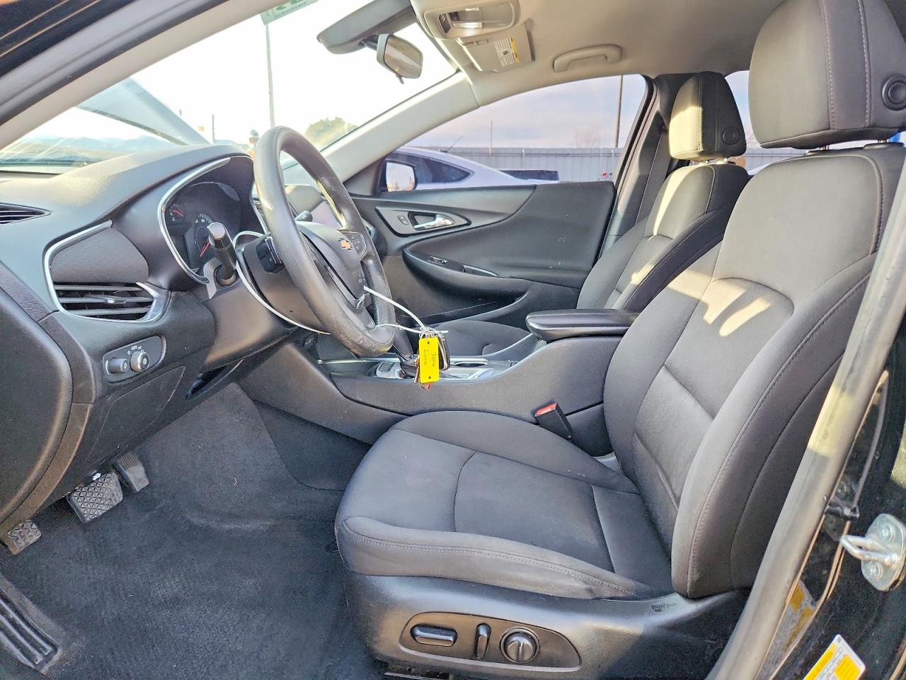 2020 CHEVROLET MALIBU LT photo 7