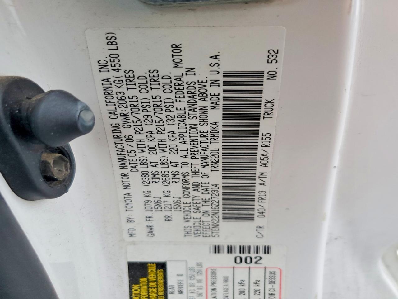 2006 TOYOTA TACOMA photo 12