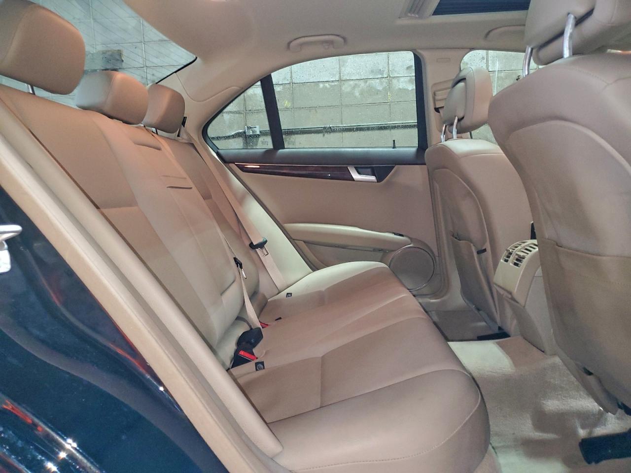 2014 MERCEDES-BENZ C 300 4MATIC photo 10