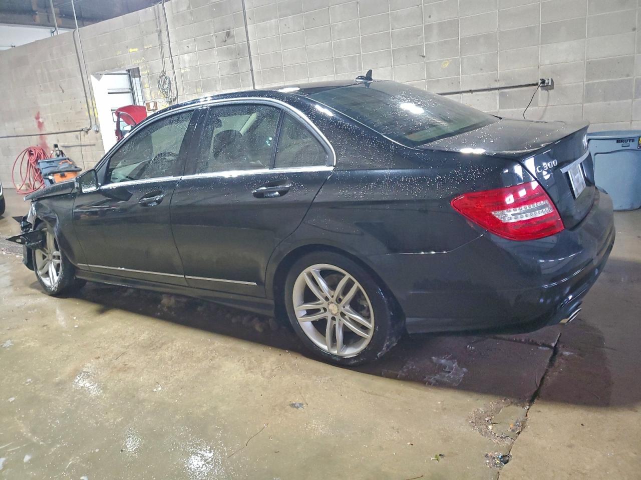 2014 MERCEDES-BENZ C 300 4MATIC photo 2