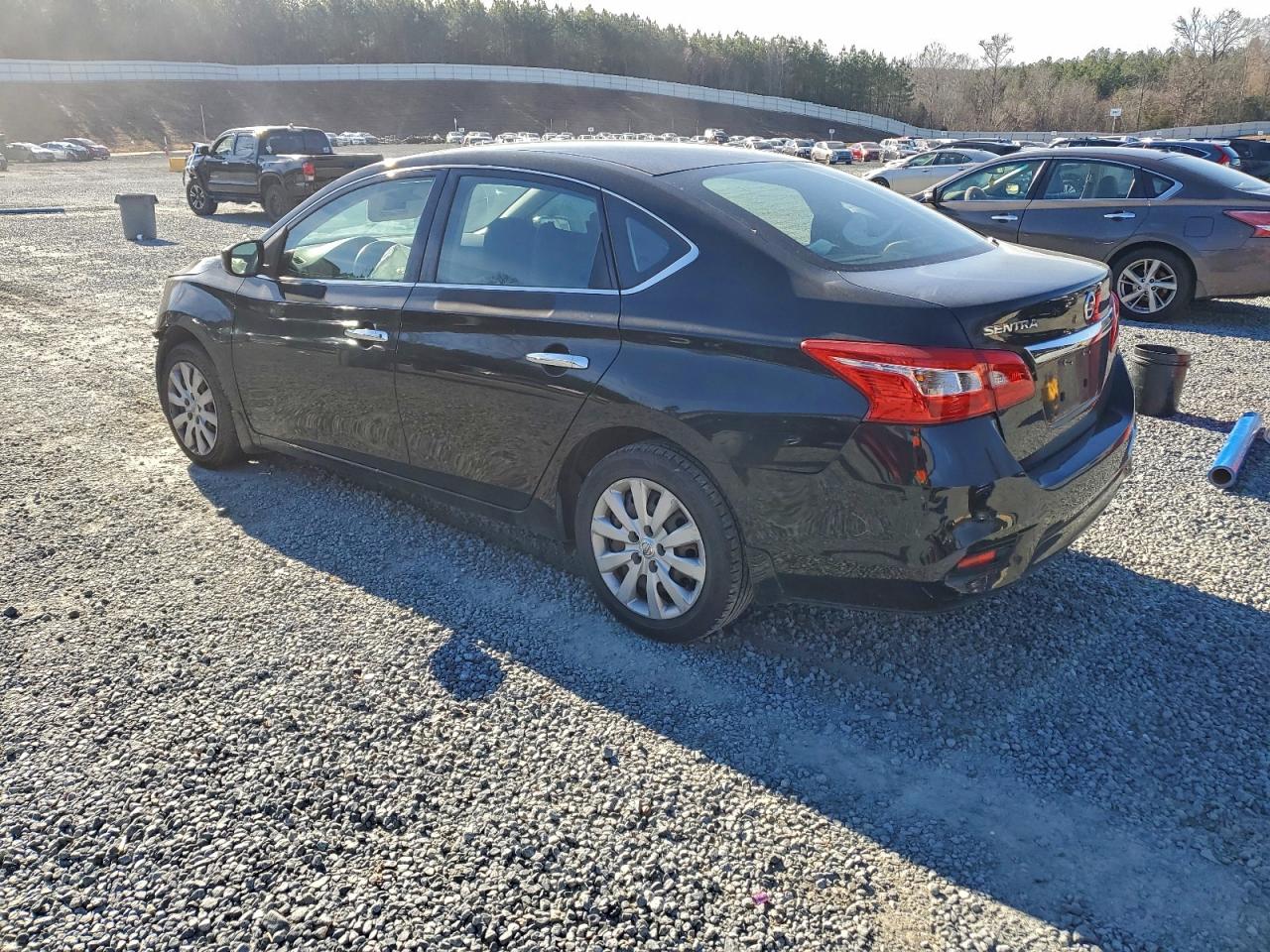 2017 NISSAN SENTRA S photo 2