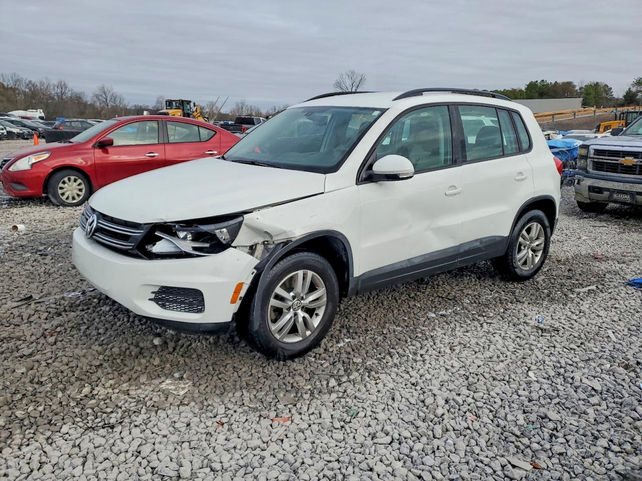 2016 VOLKSWAGEN TIGUAN