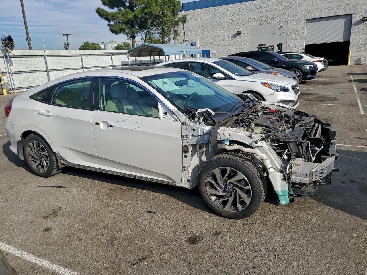 2016 HONDA CIVIC EX photo 4