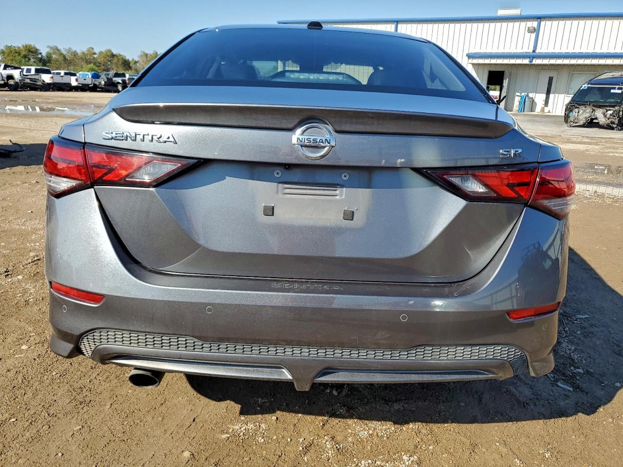 2022 NISSAN SENTRA SR photo 6