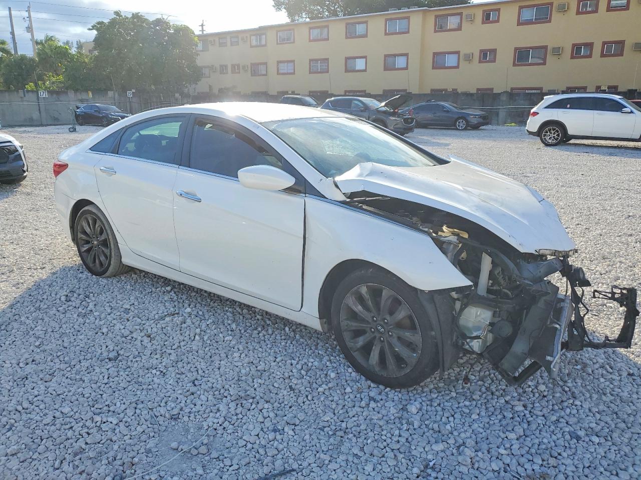2012 HYUNDAI SONATA SE photo 7