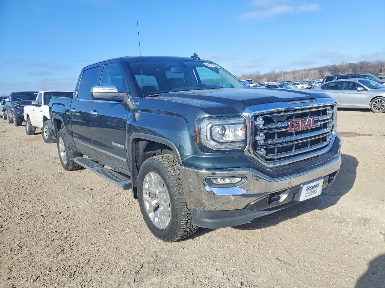 2017 GMC SIERRA K1500 SLT photo 4