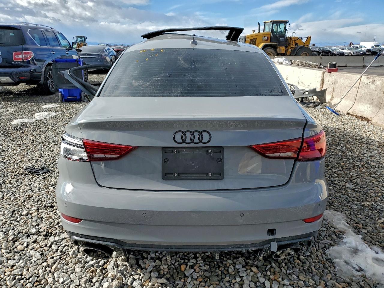 2018 AUDI RS3 photo 6