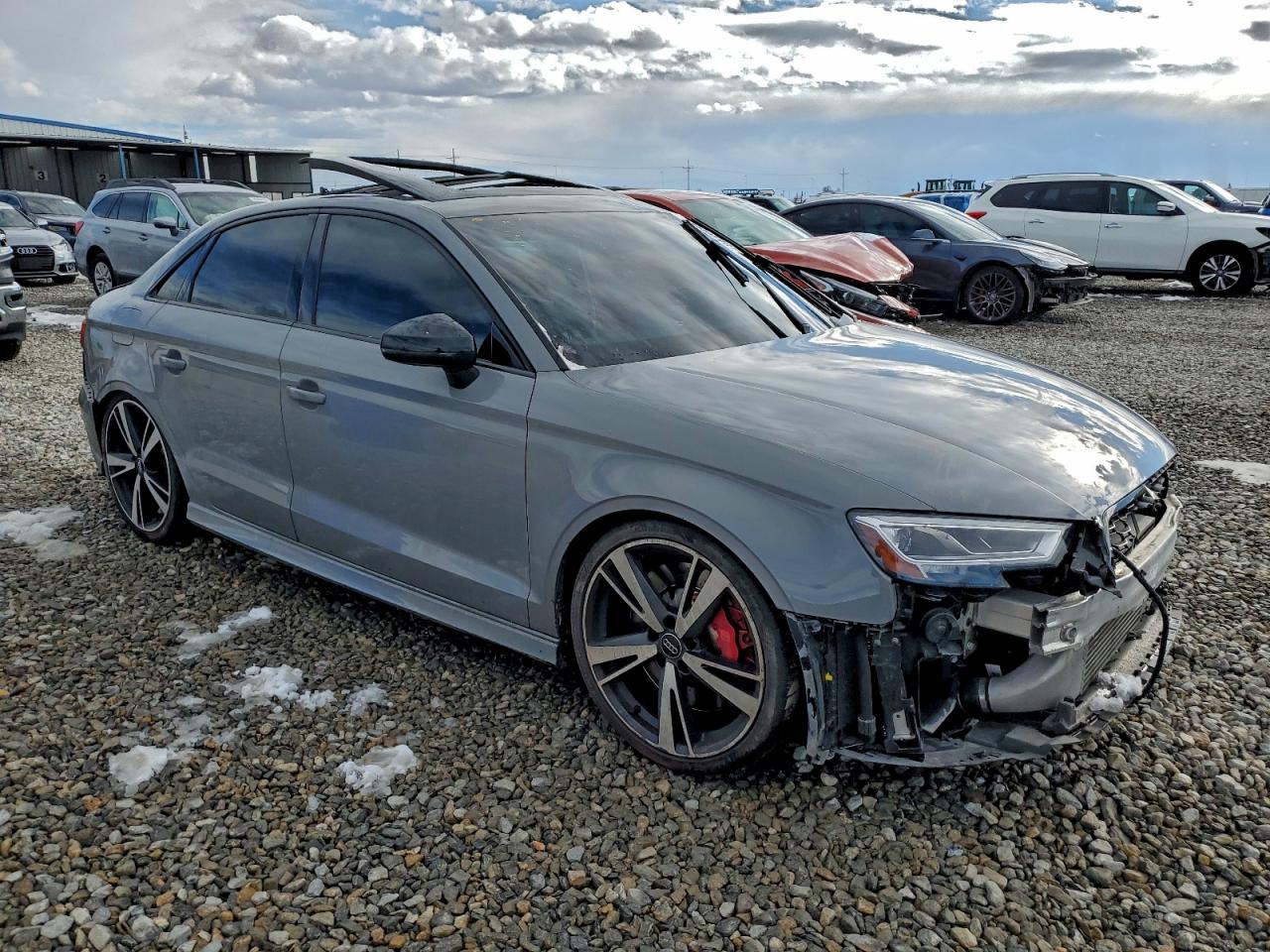 2018 AUDI RS3 photo 4