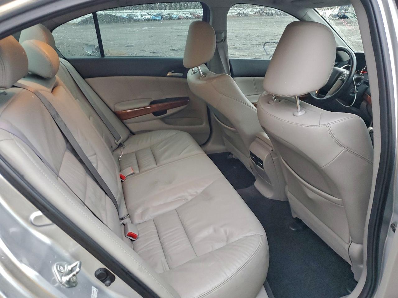 2011 HONDA ACCORD EXL photo 10
