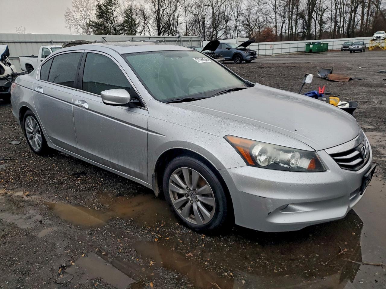 2011 HONDA ACCORD EXL photo 4