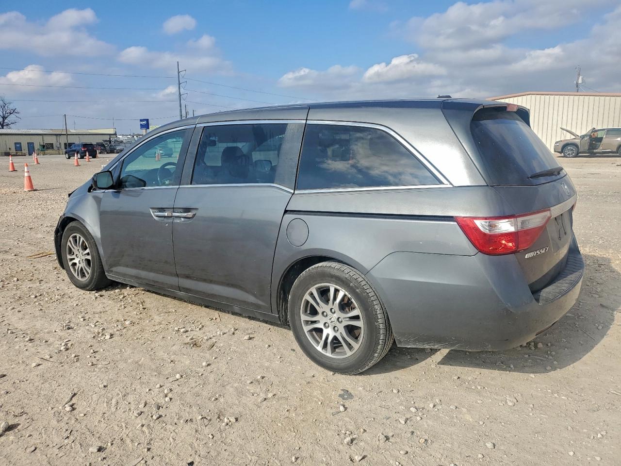 2012 HONDA ODYSSEY EXL photo 2