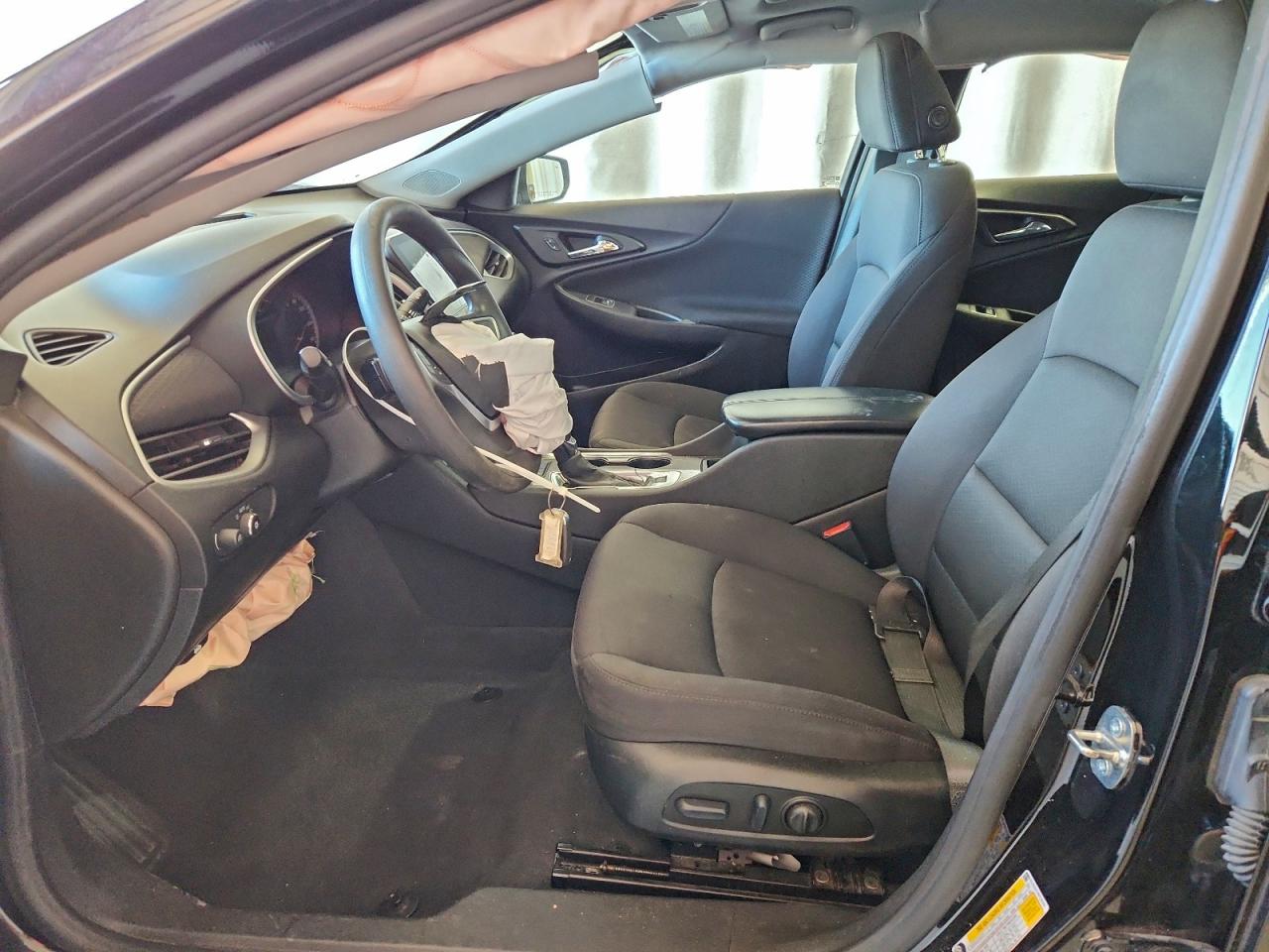 2023 CHEVROLET MALIBU LT photo 7