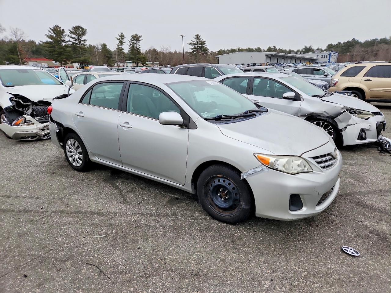2013 TOYOTA COROLLA BASE photo 7
