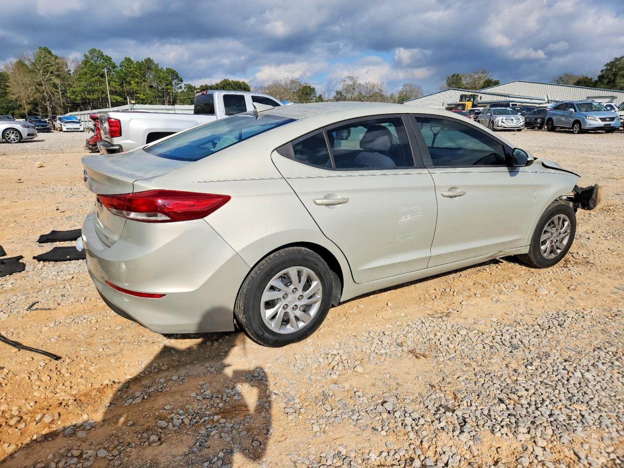 2017 HYUNDAI ELANTRA SE photo 3
