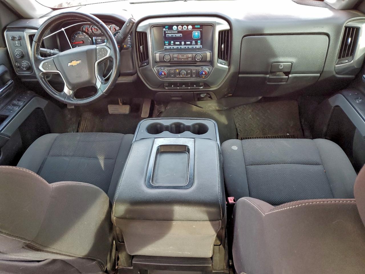 2018 CHEVROLET SILVERADO K1500 LT photo 8