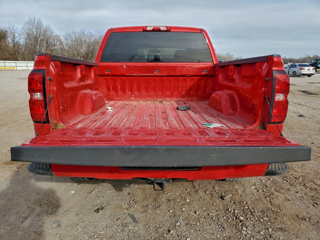 2018 CHEVROLET SILVERADO K1500 LT photo 6